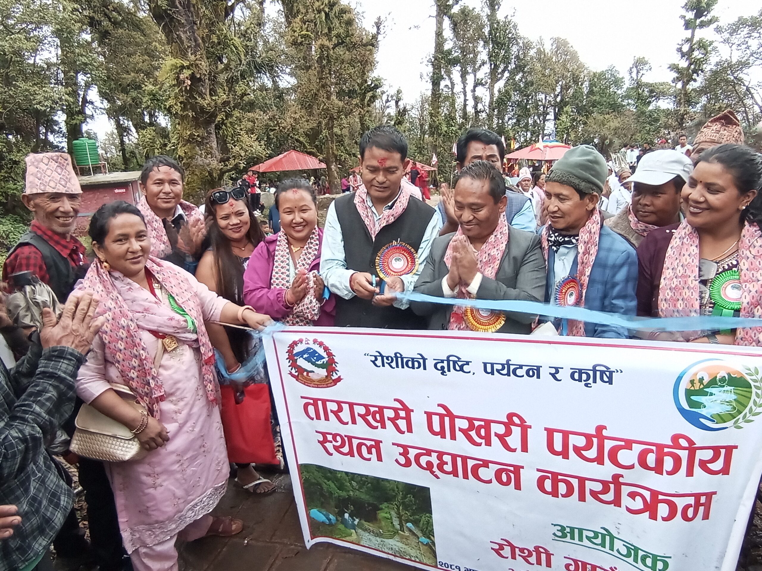 ताराखसे पोखरी क्षेत्रमा पर्यटकीय पूर्वाधार, जनैपूर्णिमा मेलामा दर्शनार्थीको घूँइचो